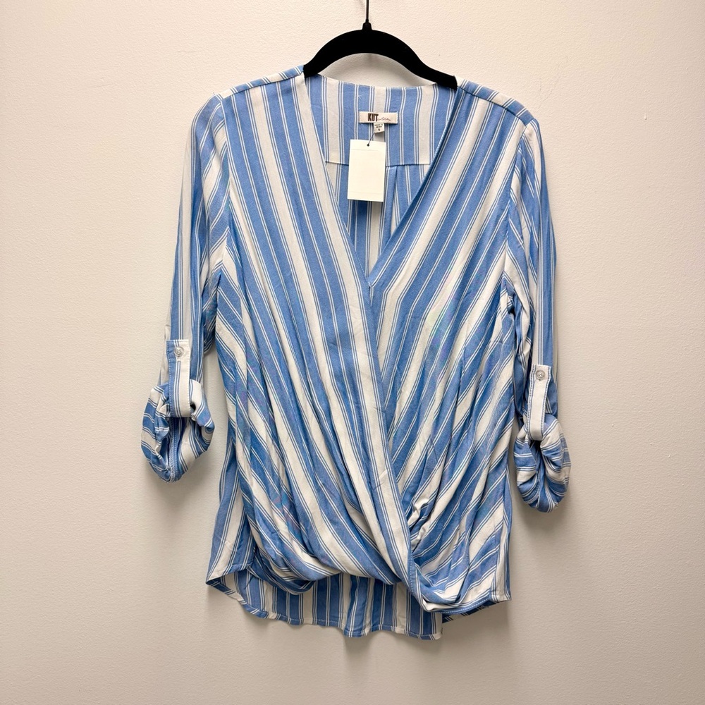 NWT Kut from the Kloth Jenalee Stripe Surplice blouse, blue & white | Size Small - Picture 3 of 7